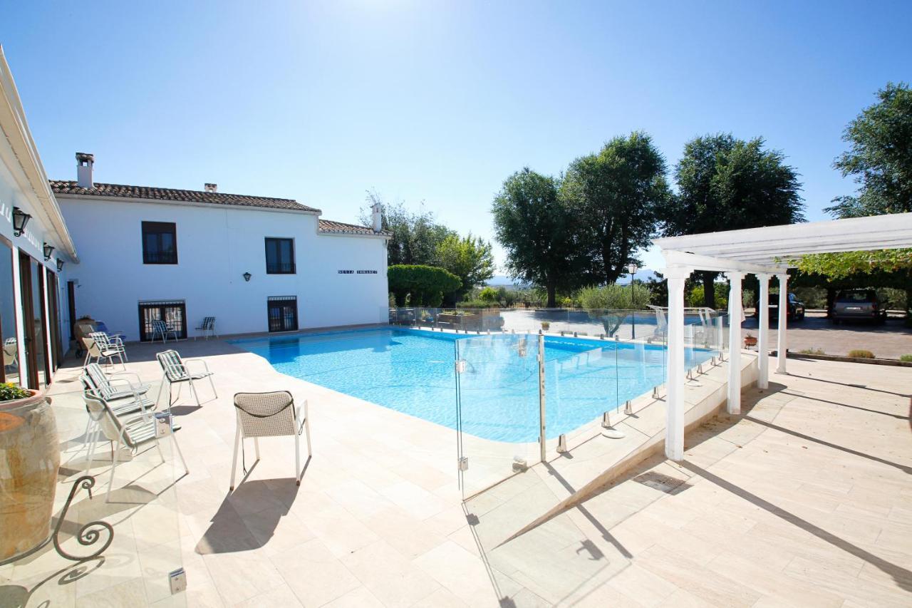 Senia Tomaset II Vila Onil Exterior foto