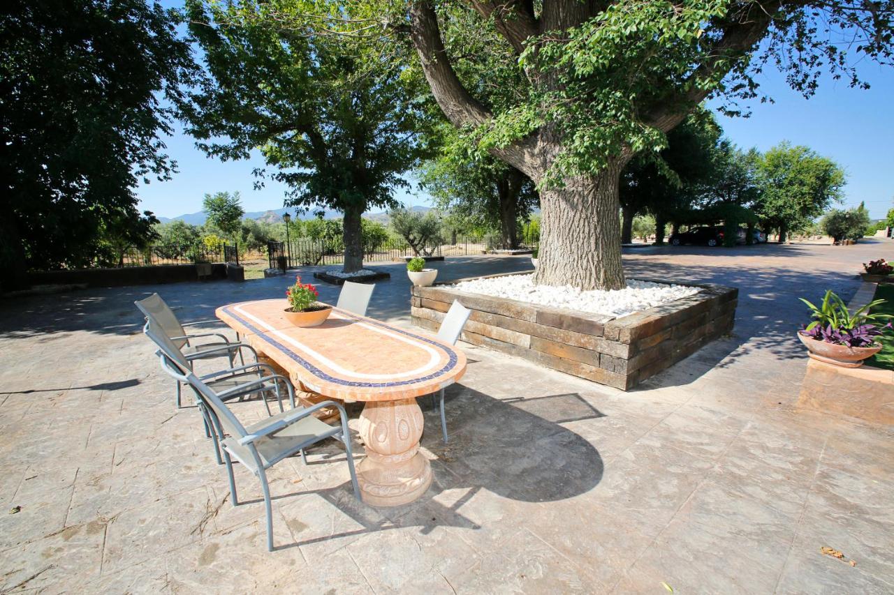 Senia Tomaset II Vila Onil Exterior foto